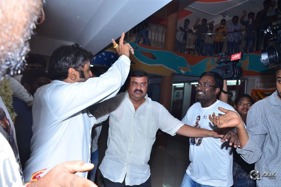 Balakrishna-Watches-Paisa-Vasool-Movie-at-Bramaramba-Theatre